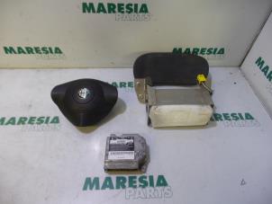 Gebruikte Module + Airbag Set Alfa Romeo 156 (932) 1.9 JTD 16V Prijs € 60,00 Margeregeling aangeboden door Maresia Parts