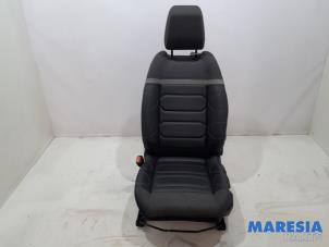 Gebruikte Stoel links Citroen C4 Berline (BA/BB/BC) ë-C4 50 kWh Prijs € 325,00 Margeregeling aangeboden door Maresia Parts