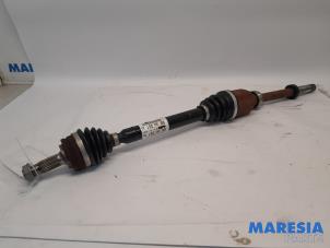 Gebruikte Steekas rechts-voor Citroen C4 Berline (BA/BB/BC) ë-C4 50 kWh Prijs € 179,00 Margeregeling aangeboden door Maresia Parts