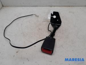 Gebruikte Veiligheidsgordel Insteek links-achter Peugeot 3008 I (0U/HU) 1.6 16V THP 155 Prijs € 14,99 Margeregeling aangeboden door Maresia Parts