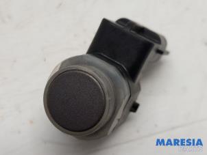 Gebruikte Sensor PDC Fiat Talento 2.0 EcoJet BiTurbo 145 Prijs € 22,99 Inclusief btw aangeboden door Maresia Parts