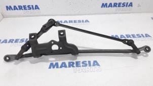 Gebruikte Ruitenwis Mechaniek Lancia Delta (836) 1.6 16V HPE Prijs € 30,00 Margeregeling aangeboden door Maresia Parts