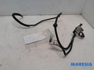 Gebruikte Accu sensor Citroen C5 III Berline (RD) 2.0 16V Prijs € 50,00 Margeregeling aangeboden door Maresia Parts