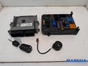 Gebruikte Computer Motormanagement Citroen C4 Cactus (0B/0P) 1.2 PureTech 110 12V Prijs € 349,99 Margeregeling aangeboden door Maresia Parts