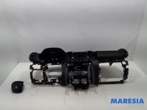 Gebruikte Airbag set + dashboard Citroen C5 Aircross I (A4/AC/AJ/AR) 1.6 Hybrid 225 16V Prijs € 1.542,75 Inclusief btw aangeboden door Maresia Parts