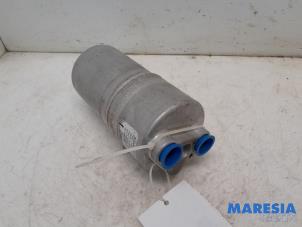 Gebruikte Airco Droger Renault Trafic New (FL) 2.5 dCi 16V 145 Prijs € 30,25 Inclusief btw aangeboden door Maresia Parts