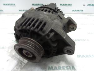 Gebruikte Dynamo Renault Laguna I (B56) 3.0 V6,V6 Baccara Prijs € 35,00 Margeregeling aangeboden door Maresia Parts