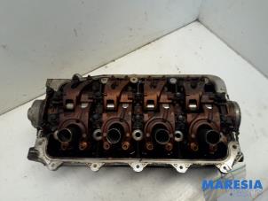 Gebruikte Cilinderkop Renault Twingo (C06) 1.2 16V Prijs € 139,00 Margeregeling aangeboden door Maresia Parts