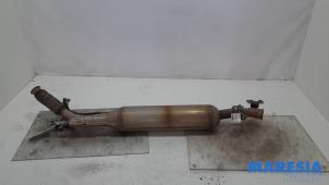 Gebruikte Roetfilter Peugeot Expert (V1/VA/VB/VE/VF/VT/VY) 2.0 Blue HDi 120 16V Prijs € 604,99 Inclusief btw aangeboden door Maresia Parts