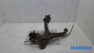 Gebruikte Triangel rechts-achter Peugeot Expert (V1/VA/VB/VE/VF/VT/VY) 2.0 Blue HDi 120 16V Prijs € 152,46 Inclusief btw aangeboden door Maresia Parts