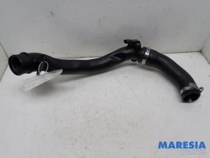 Gebruikte Intercooler Buis Citroen C5 Aircross I (A4/AC/AJ/AR) 1.6 Hybrid 225 16V Prijs € 72,59 Inclusief btw aangeboden door Maresia Parts