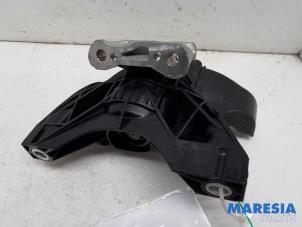 Gebruikte Motorrubber Citroen C5 Aircross I (A4/AC/AJ/AR) 1.6 Hybrid 225 16V Prijs € 89,54 Inclusief btw aangeboden door Maresia Parts