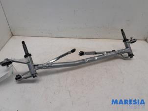 Gebruikte Ruitenwis Mechaniek Citroen C5 Aircross I (A4/AC/AJ/AR) 1.6 Hybrid 225 16V Prijs € 54,44 Inclusief btw aangeboden door Maresia Parts