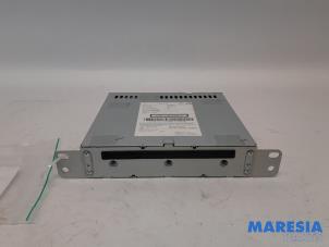 Gebruikte CD Wisselaar Peugeot 308 SW (L4/L9/LC/LJ/LR) 1.6 BlueHDi 120 Prijs € 69,00 Margeregeling aangeboden door Maresia Parts