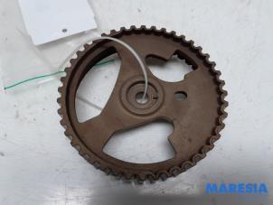 Gebruikte Nokkenas Tandwiel Peugeot Expert (V1/VA/VB/VE/VF/VT/VY) 1.6 Blue HDi 95 16V Prijs € 24,20 Inclusief btw aangeboden door Maresia Parts