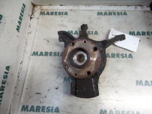 Gebruikte Asschenkel links-voor Fiat Seicento (187) 0.9 SPI Prijs € 35,00 Margeregeling aangeboden door Maresia Parts