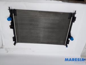 Gebruikte Radiateur Peugeot 308 SW (L4/L9/LC/LJ/LR) 1.6 BlueHDi 120 Prijs € 60,00 Margeregeling aangeboden door Maresia Parts