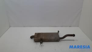 Gebruikte Uitlaat Einddemper Citroen C4 Grand Picasso (UA) 1.6 HDiF 16V 110 Prijs € 50,00 Margeregeling aangeboden door Maresia Parts