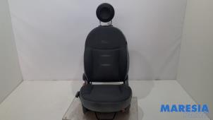 Gebruikte Voorstoel links Fiat 500 (312) 0.9 TwinAir 60 Prijs € 157,00 Margeregeling aangeboden door Maresia Parts