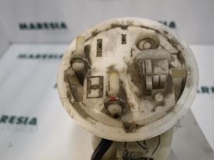 Gebruikte Tank element Pomp Renault Scénic I (JA) 2.0 16V RX4 Prijs € 25,00 Margeregeling aangeboden door Maresia Parts