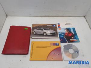Gebruikte Instructie Boekje Peugeot 307 CC (3B) 2.0 16V Prijs € 15,00 Margeregeling aangeboden door Maresia Parts
