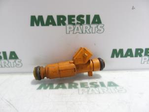Gebruikte Injector (benzine injectie) Alfa Romeo 156 (932) 1.8 Twin Spark 16V Prijs € 25,00 Margeregeling aangeboden door Maresia Parts