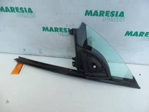 Gebruikte Ruit Driehoek links-voor Citroen C3 Pluriel (HB) 1.6 16V Prijs € 40,00 Margeregeling aangeboden door Maresia Parts