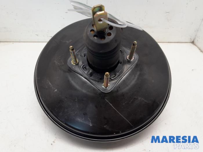 Gebruikte Rembol Peugeot 307 CC (3B) 2.0 16V Prijs € 44,99 Margeregeling aangeboden door Maresia Parts