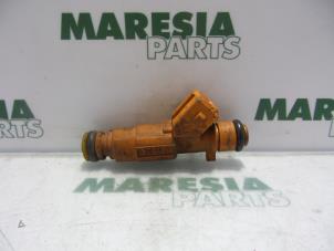 Gebruikte Injector (benzine injectie) Alfa Romeo 146 (930B) 1.8 Twin Spark 16V Prijs € 25,00 Margeregeling aangeboden door Maresia Parts