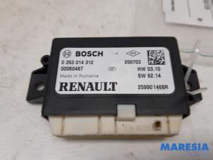 Gebruikte Module PDC Renault Master III (MA/MB/MC/MD/MH/MF/MG/MH) 2.3 dCi 135 16V FWD Prijs € 163,35 Inclusief btw aangeboden door Maresia Parts