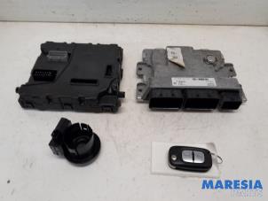 Gebruikte Computer Motormanagement Renault Master III (MA/MB/MC/MD/MH/MF/MG/MH) 2.3 dCi 135 16V FWD Prijs € 544,50 Inclusief btw aangeboden door Maresia Parts