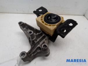 Gebruikte Motorsteun Renault Kangoo Express (FW) 1.5 dCi 75 FAP Prijs € 60,50 Inclusief btw aangeboden door Maresia Parts