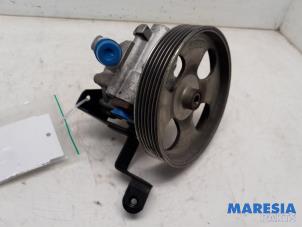 Gebruikte Stuurbekrachtiging Pomp Peugeot Partner Tepee (7A/B/C/D/E/F/G/J/P/S) 1.6 16V Phase 1 Prijs € 110,00 Margeregeling aangeboden door Maresia Parts