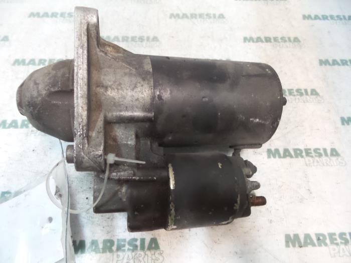 Gebruikte Startmotor Lancia Delta (836) 1.8 16V VVT HPE Prijs € 35,00 Margeregeling aangeboden door Maresia Parts