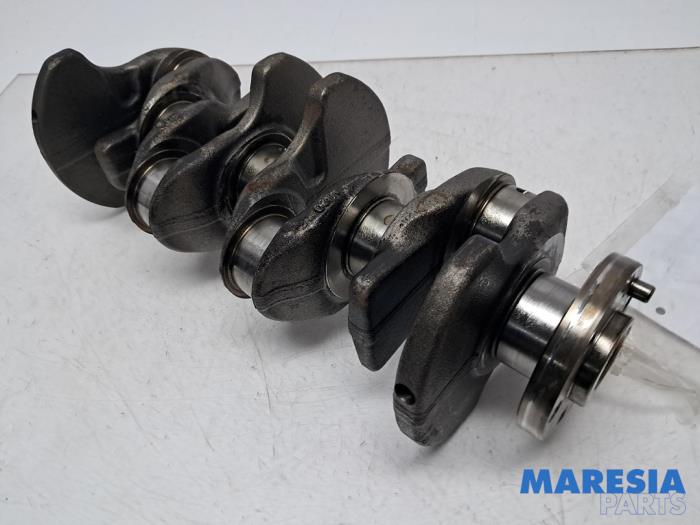 Gebruikte Krukas Citroen C4 Picasso (3D/3E) 1.6 16V THP 155 Prijs € 105,00 Margeregeling aangeboden door Maresia Parts