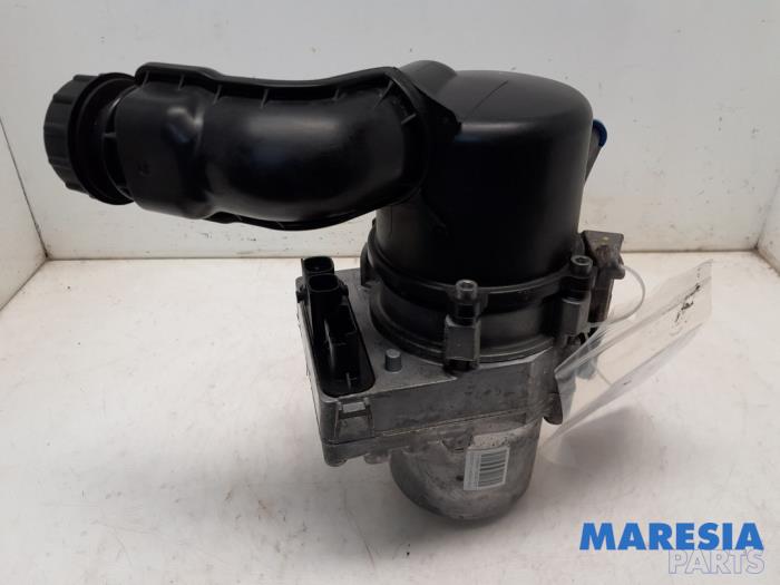 Gebruikte Servopomp Peugeot 508 SW (8E/8U) 1.6 THP 16V Prijs € 262,50 Margeregeling aangeboden door Maresia Parts
