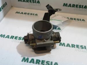 Gebruikte Gasklephuis Fiat Marea (185AX) 1.6 SX,ELX 16V Prijs € 40,00 Margeregeling aangeboden door Maresia Parts