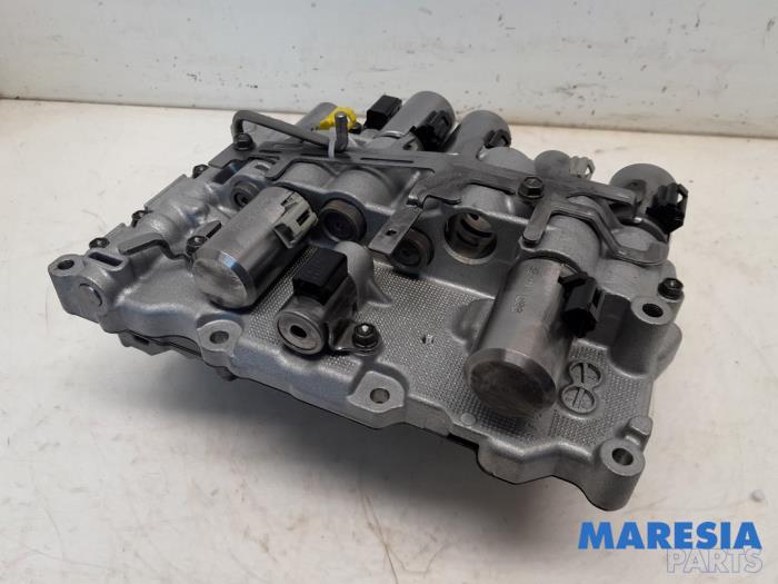 Gebruikte Schakelrobot Peugeot 508 SW (8E/8U) 2.0 BlueHDi 180 16V Prijs € 249,95 Margeregeling aangeboden door Maresia Parts