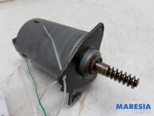 Gebruikte Nokkenas Verstelling Citroen C4 Grand Picasso (3A) 1.6 16V VTi 120 Prijs € 60,00 Margeregeling aangeboden door Maresia Parts