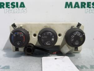 Gebruikte Chaufage Bedieningspaneel Alfa Romeo 156 (932) 1.6 Twin Spark 16V Prijs € 25,00 Margeregeling aangeboden door Maresia Parts