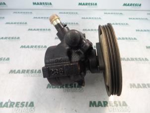 Gebruikte Stuurpomp Lancia Ypsilon (840) 1.2 LE,LS Prijs € 40,00 Margeregeling aangeboden door Maresia Parts