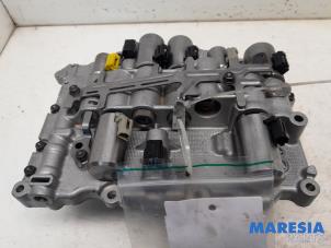 Gebruikte Schakelrobot Citroen C4 Cactus (0B/0P) 1.2 PureTech 110 12V Prijs € 315,00 Margeregeling aangeboden door Maresia Parts