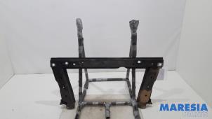 Gebruikte Radiateurbalk Renault Grand Scénic II (JM) 2.0 16V Turbo Prijs € 35,00 Margeregeling aangeboden door Maresia Parts