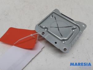 Gebruikte Airbag Module Citroen C4 Cactus (0B/0P) 1.2 PureTech 82 12V Prijs € 131,25 Margeregeling aangeboden door Maresia Parts