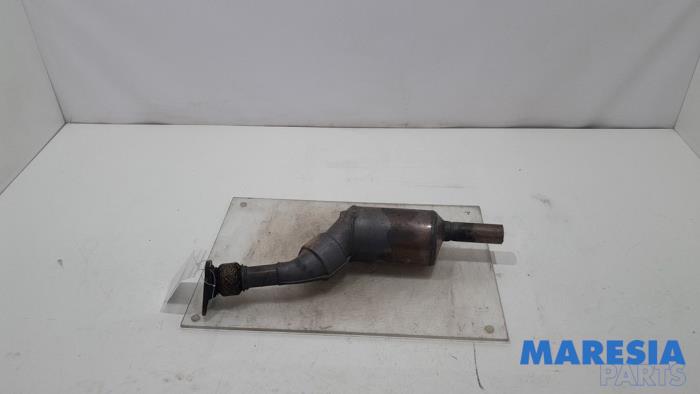 Gebruikte Katalysator Renault Grand Scénic II (JM) 2.0 16V Turbo Prijs € 275,00 Margeregeling aangeboden door Maresia Parts