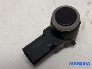 Gebruikte PDC Sensor Fiat Doblo Cargo (263) 1.3 MJ 16V DPF Euro 5 Prijs € 36,30 Inclusief btw aangeboden door Maresia Parts