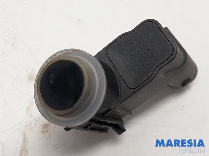 Gebruikte PDC Sensor Peugeot 5008 I (0A/0E) 1.6 THP 16V Prijs € 35,00 Margeregeling aangeboden door Maresia Parts