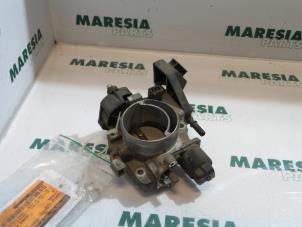 Gebruikte Gasklephuis Citroen C5 I Break (DE) 2.0 16V Prijs € 50,00 Margeregeling aangeboden door Maresia Parts