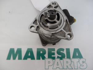 Gebruikte Vacuumpomp (Diesel) Fiat Marea (185AX) 1.9 Tds 100 ELX Prijs € 30,00 Margeregeling aangeboden door Maresia Parts