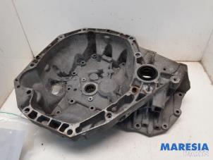 Gebruikte Versnellingsbakhuis Renault Captur (2R) 1.5 Energy dCi 110 FAP Prijs € 50,00 Margeregeling aangeboden door Maresia Parts
